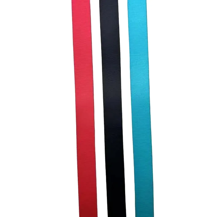 Peene tekstuuriga nailonist imitatsiooniga rihm